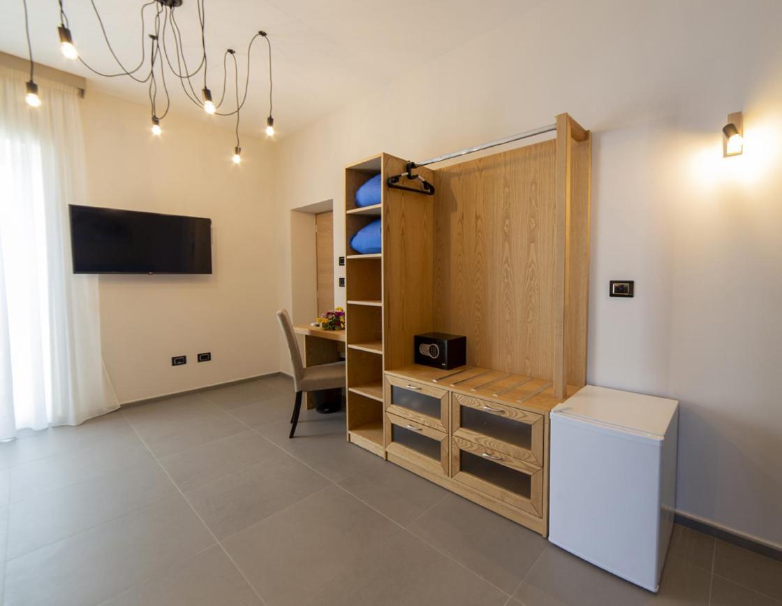 Balneum Rooms & Spa Mirabella Eclano エクステリア 写真