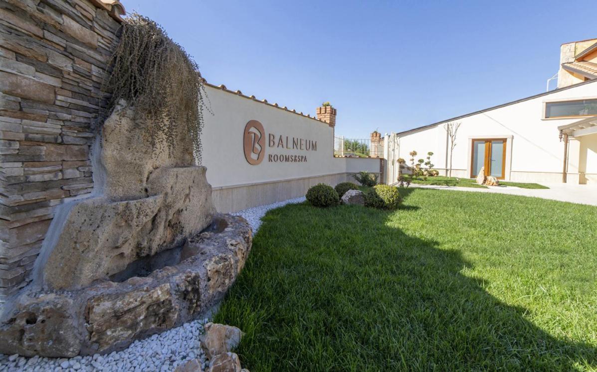 Balneum Rooms & Spa Mirabella Eclano エクステリア 写真