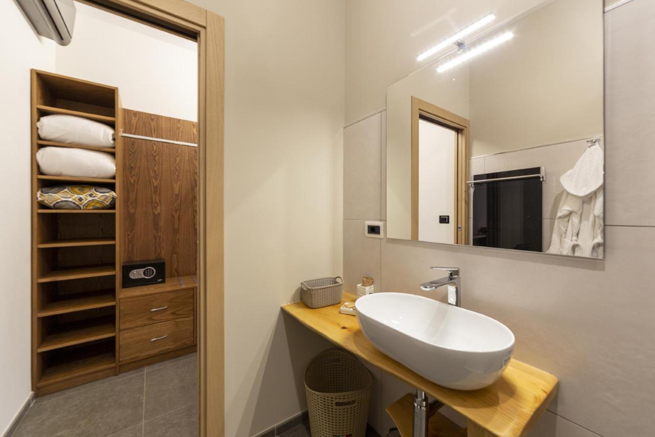 Balneum Rooms & Spa Mirabella Eclano エクステリア 写真