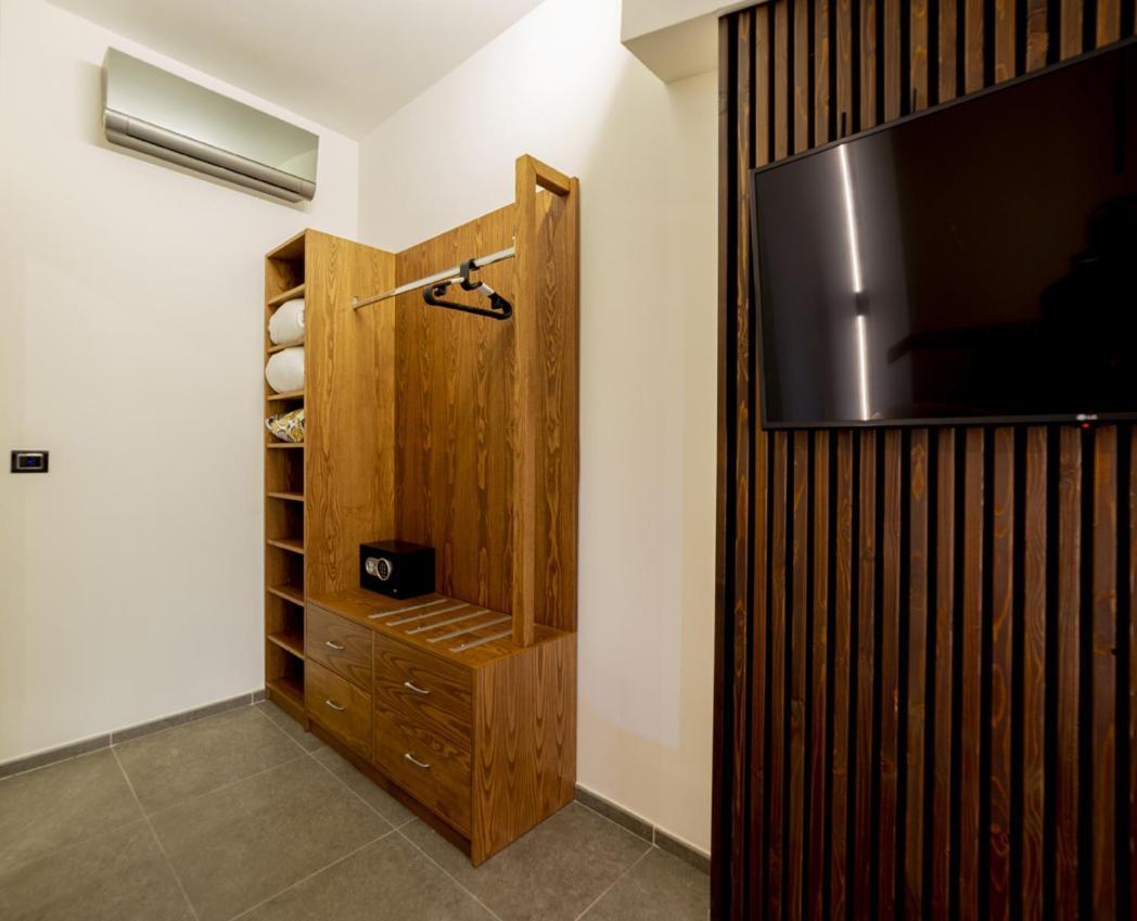 Balneum Rooms & Spa Mirabella Eclano エクステリア 写真